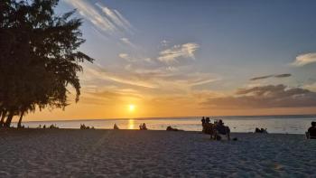 Ocean Views & Stunning Sunsets 1st-Floor Villa, Flic-en-Flac (fotografie 3)