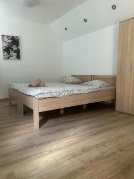 Bada Bing Plaza, Bratislava (Foto 2)