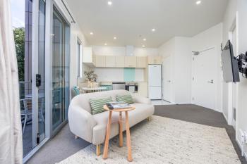 Modern Viaduct Apartment w pool gym Skytower views, Auckland (fotografie 3)