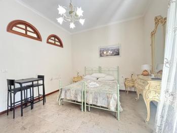 Casa Giulia, Neapel (Foto 2)