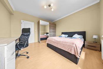 Big 4-room SPACIOUS apartment, Bratislava (Foto 4)