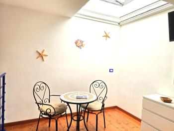 Starview Apartment - Comfy Apt by the center, Vico Equense (foto 5)