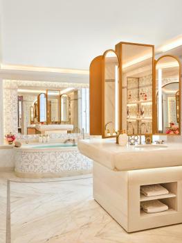 Hôtel Plaza Athénée - Dorchester Collection, Parigi (foto 4)