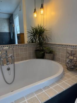 Seaweed Suite, secluded seaside stay with garden view, Newquay (Foto 5)