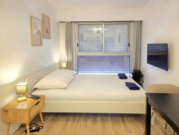 Cosy Apartments - Marseille Estiennes d'Orves - Hyper central students apartment close to metro and Vieux-Port, Marseille (photo 3)