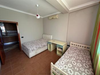 Sunset apartment, Tirana (zdjęcie 2)