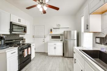 Luxurious 2BR Kansas City Condo Near Downtown, Kansas City (fotografie 3)