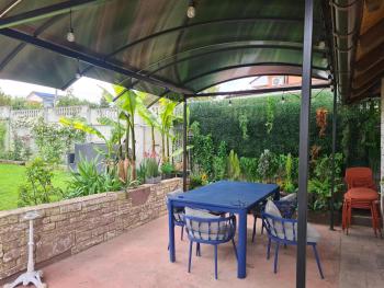 Cozy Cottage - Free Parking, Self Check-in, Oradea (Foto 5)