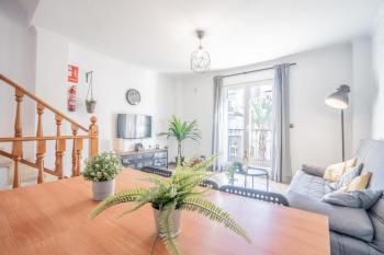 Marina Beach House with Private Terrace, Valencia (photo 2)