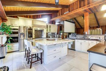 1-Acre Las Vegas Getaway: Pool, Spa & Tennis Court, Las Vegas (foto 3)
