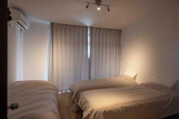 Beach & Stay 鎌倉長谷 暮らすように泊まる 長谷駅すぐ 海近の個室ゲストハウス, Kamakura (foto 3)