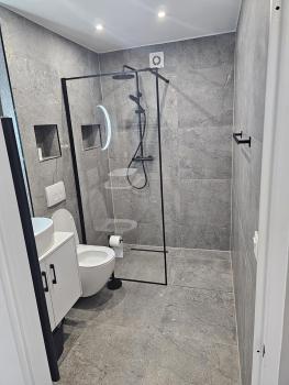 Modern Comfort Spot Apartments, Amberes (foto 4)