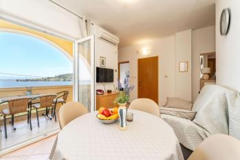 Apartment by the sea and with beautiful view, 2 bedrooms, 4 persons, Kali (Foto 3)