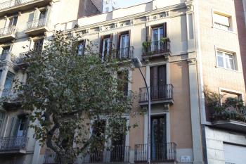 Barcelona Eixample, Барселона (фото 3)