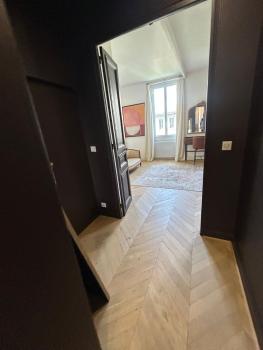 Duplex avec grande terrasse vieux port parking gratuit, Marseille (fotografie 5)