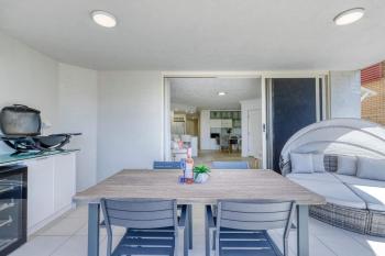 Salt & Sky - Kawana Rooftop Beach Break, Buddina (foto 4)