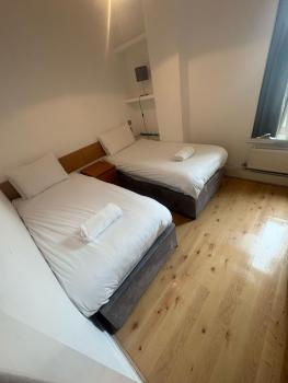Large city centre apartment, Liverpool (photo 4)