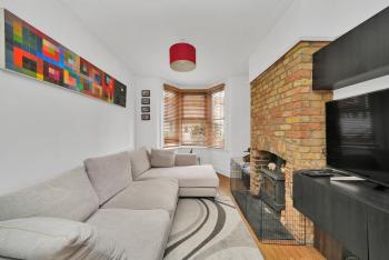 GuestReady - Fabulous home with patio in Cann Hall, Londres (photo 2)