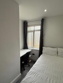 RV Maryvale en-suite rooms in beautiful Bournville Village, Birmingham (fotografie 5)