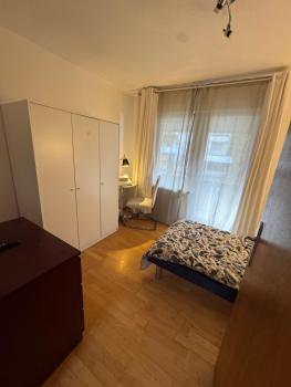 Ankunft, Štutgart (fotografie 2)