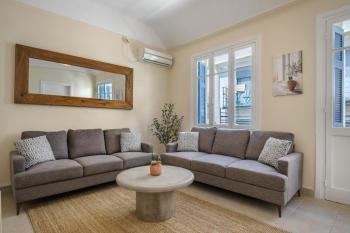 Grand Haven - New Renovated Spacious Apts in Prime Location, Athens (photo 2)