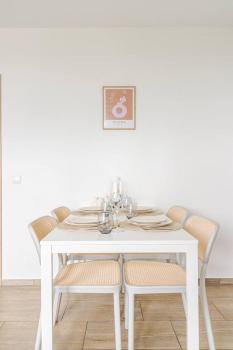 Schönes Apartment mit Parkplatz & 24h CheckIn 2, Kolín nad Rýnem (fotografie 4)