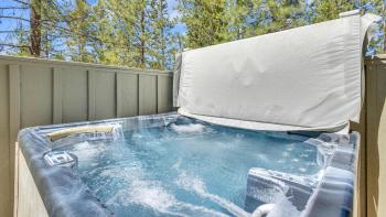 Awbrey - Unit 2, Sunriver (photo 2)