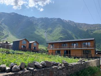 Hotel & Cottages Mountain View, Kazbegi (foto 2)