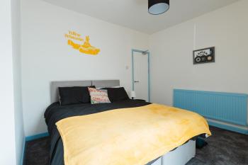 Beatles Themed Home near Anfield, sleeps 7, Garden, Contractors, Games, Liverpool (fotografie 5)