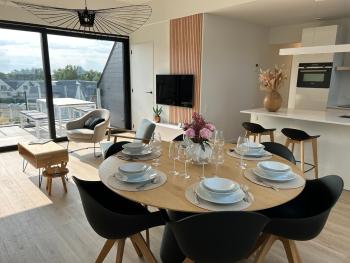 VLOED by BLOSS, familieappartement met buitenzwembad en garage, Middelkerke (Foto 3)