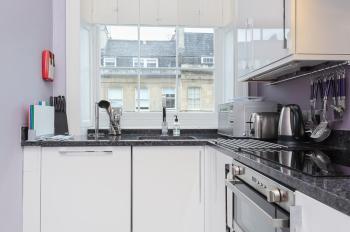 TFF High-Class & Central & Spacious Top Floor Home, Bath (fotografie 4)