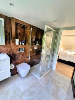 Stylish Three Bedroom Ensuite Duplex Apartment in West Hampstead, Londyn (zdjęcie 5)