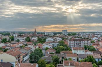 Toulouse Appartment 3 bedrooms balcony panoramic view - 10 min Train station & Metro, Toulouse (foto 4)