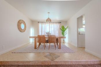 Spacious Lux Estate l 8 mins to Strip, Лас-Вегас (фото 5)