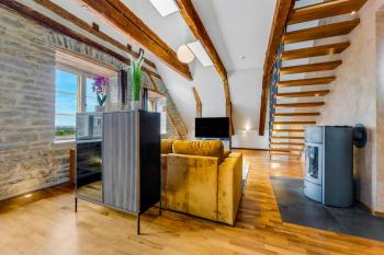 Stylish Old Town Apartment With Sauna, Tallinn (photo 5)