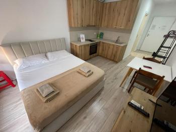BonBon Quiet Central Studio - ENJOY TRAVEL, Tirana (photo 5)