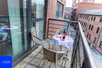 2ndHomeStays-Digbeth-B12 I Large Stylish 2-Bed Apartment I Ensuite I Sleeps 6 I Free Parking & WiFi I Perfect for Work Stays, Relocations & Holiday I Near Birmingham Project Sites & Attractions, Birmingham (fotografie 3)