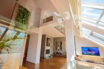 Luxury Prague Penthouse with Heated Floors, Castle Views & Rooftop Terrace, Prague (photo 3)