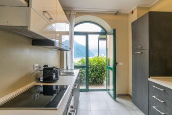 GuestHost - Flat x4 in residence with swimming pool!, Nesso (photo 5)