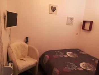 Charming little apartment with bedroom, Strasbourg (photo 4)