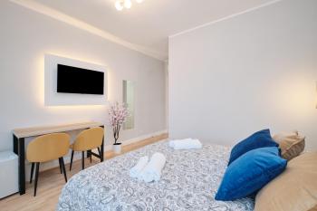 Camera con bagno privato, balcone, parcheggio gratis, 20 min dal Colosseo, Rome (photo 4)