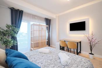 Camera con bagno privato, balcone, parcheggio gratis, 20 min dal Colosseo, Rome (photo 5)