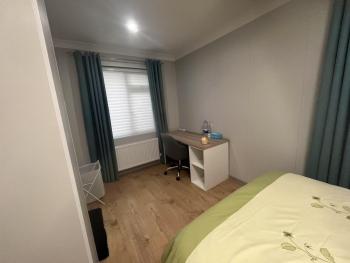 Modern Ensuite Double Bedroom in Dundrum, Dublín (foto 4)