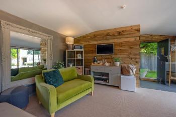 Lavender Lodge, Bath (photo 3)