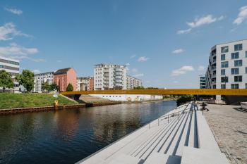 Homely Berlin - New Build , near River , Main Station , Family & Business, Berlin (Foto 3)