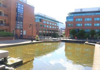 Double Room in a Cozy shared apartment, Custom House Harbour Apartments, Dublin (fotografie 2)