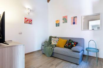 GuestHost - My Little Pink House, Selargius (fotografie 3)
