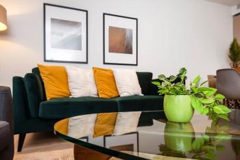 Stylish 2 Bed Close to Battersea Power station, Londyn (zdjęcie 3)