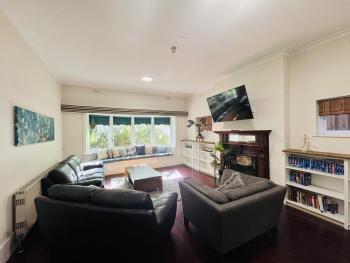 96B - Central Comfy Great Value - ST Kilda, Melbourne (foto 4)