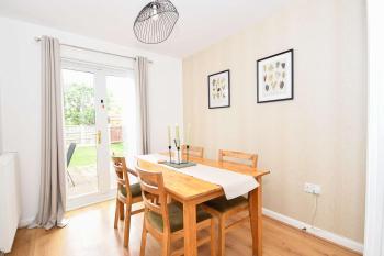 3 Bed House, Sleeps 5, Walking Distance to Centre, Liverpool (photo 3)
